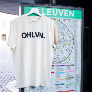 T-shirt gebroken wit OHLVN.