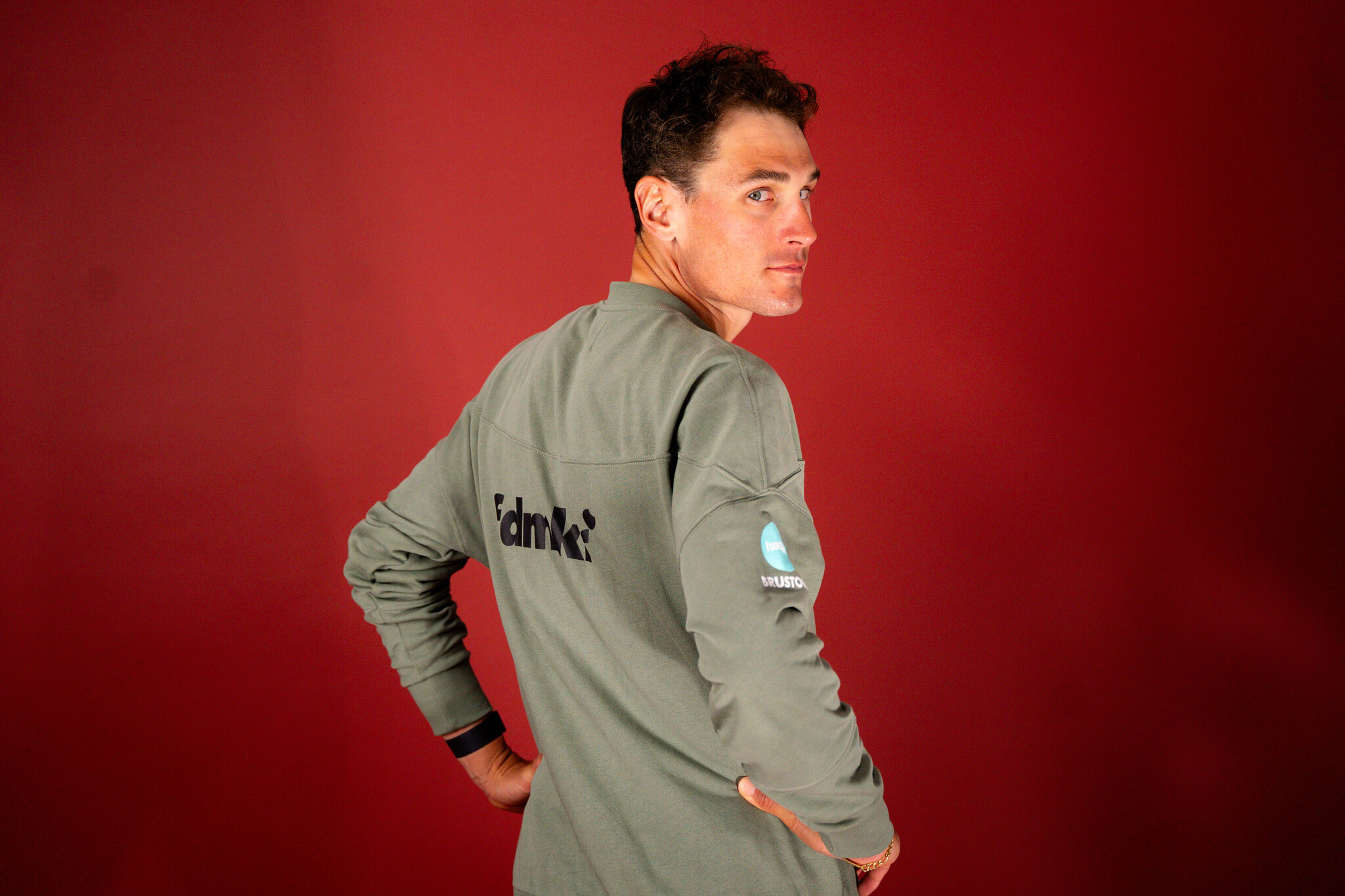 Topfanz Alpecin-Deceuninck x FDMKR Sweater – Khaki
