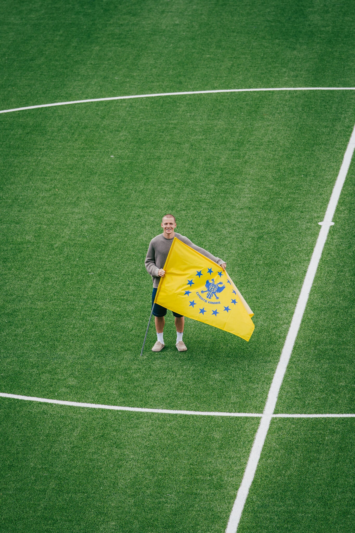 Topfanz Drapeau Europe "You'll never fly alone" - STVV