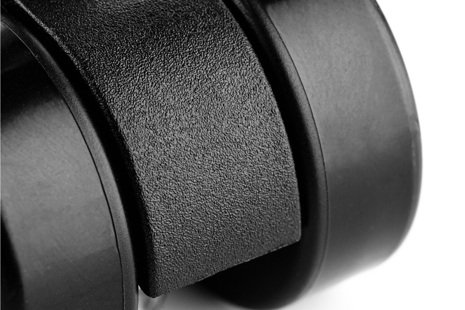Meubelwiel 36 mm zacht loopvlak zwart met 8 mm stift & houtplug