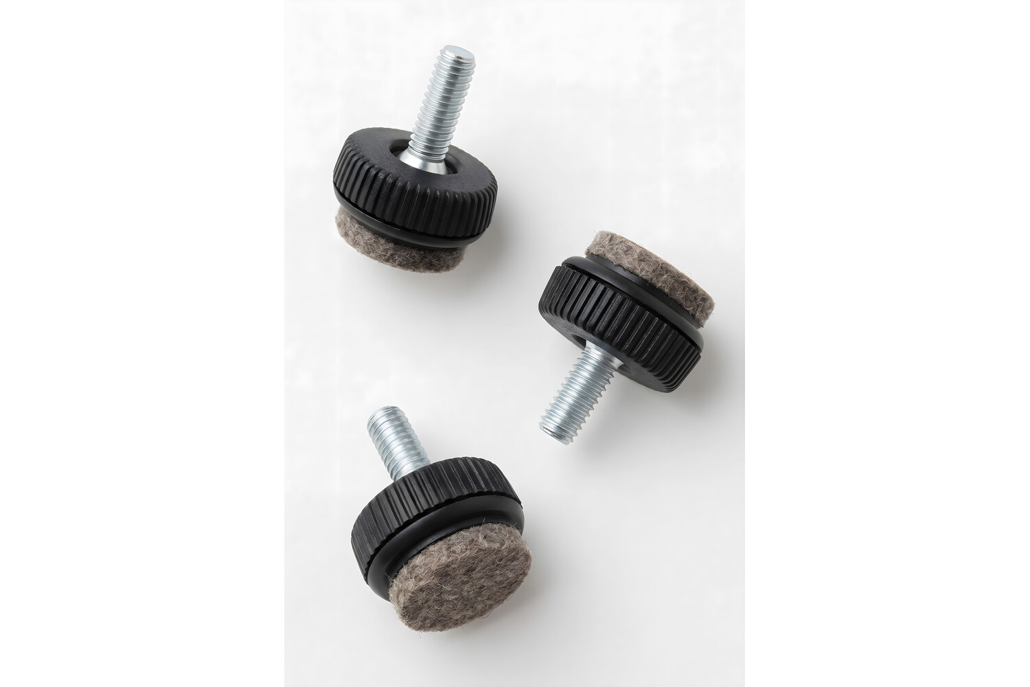 Viltdop met schroefdraad M6 - vervangbaar vilt (ultrasoft) Viltdop met schroefdraad M6 - vervangbaar vilt (ultrasoft)