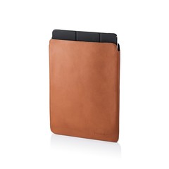 Cognac Leather Sleeve 17 × 23 cm