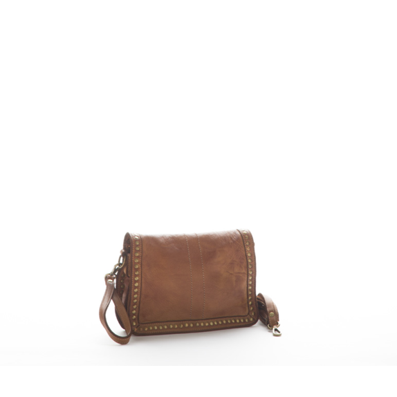 Elena Women's Pochette & Clutch in Vegetable-Tanned Calf Leather – Tan