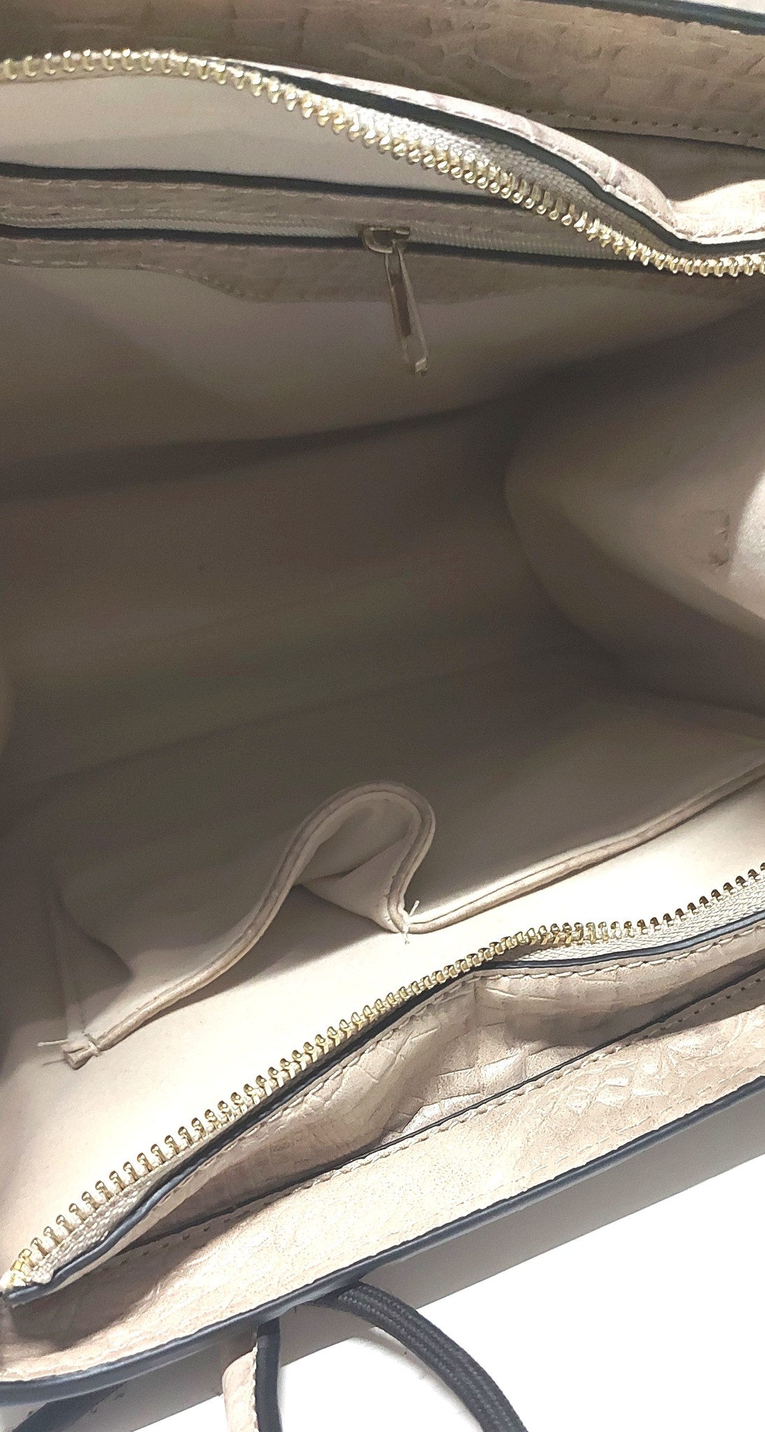 Giuliano Compacte beige handtas met slangen print