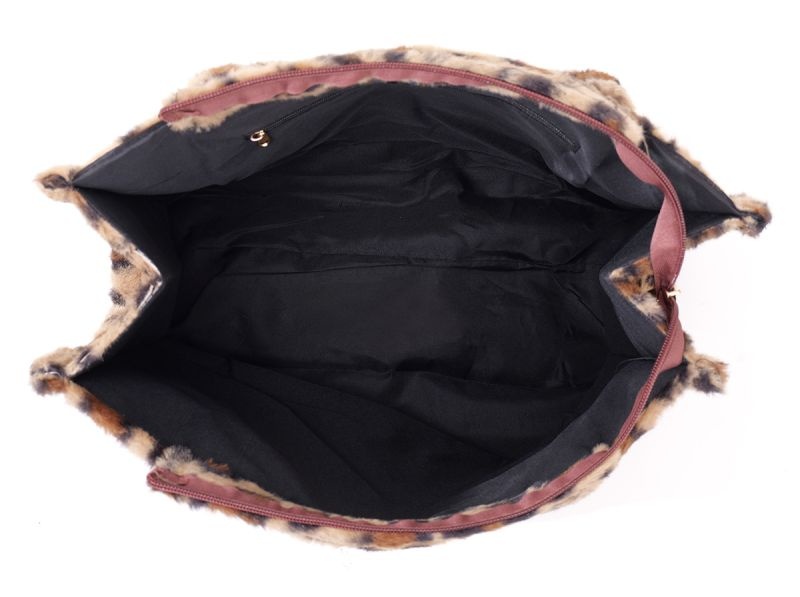 Fluffy faux fur shopper met luipaard print