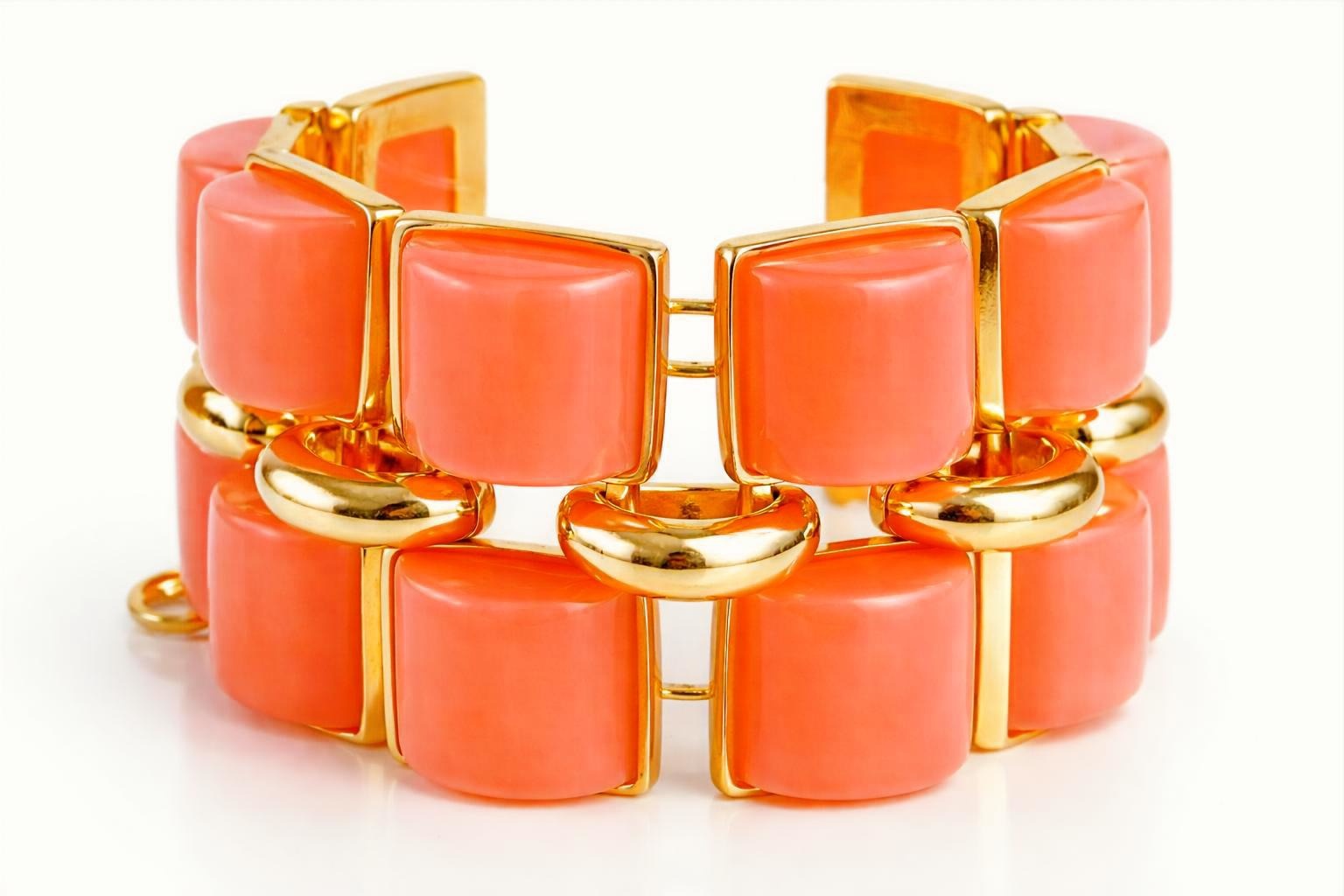 Sazou Jewels Zacht Koraal statement armband met gouden details