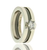 Brede Stainless Steel ring wit met zilver en een zirkonia.