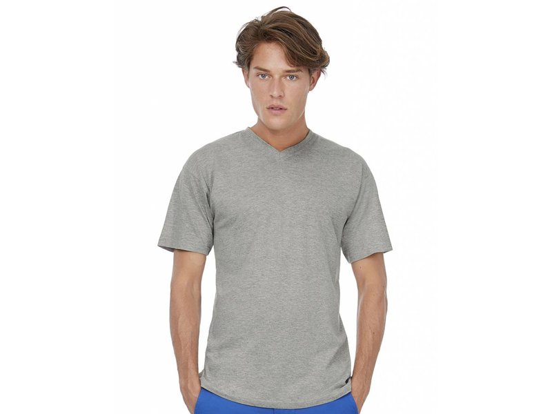 B&C Exact V-neck T-Shirt