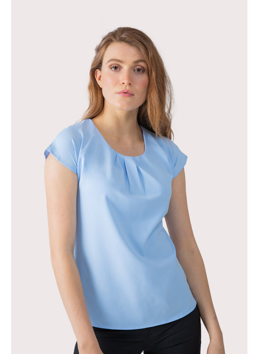 Henbury | H597 | Ladies' pleat front blouse