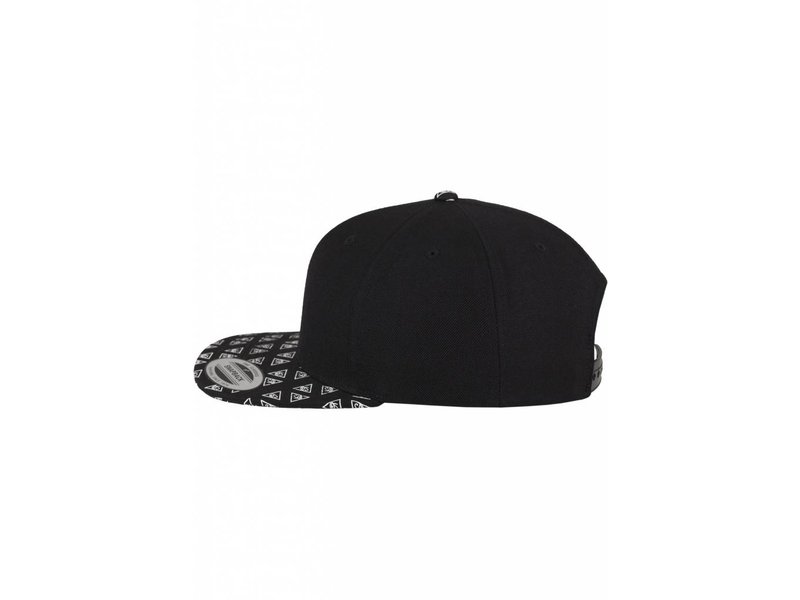 Urban Classics Horus Eye Snapback Black/ White