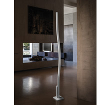 Loop floor lamp