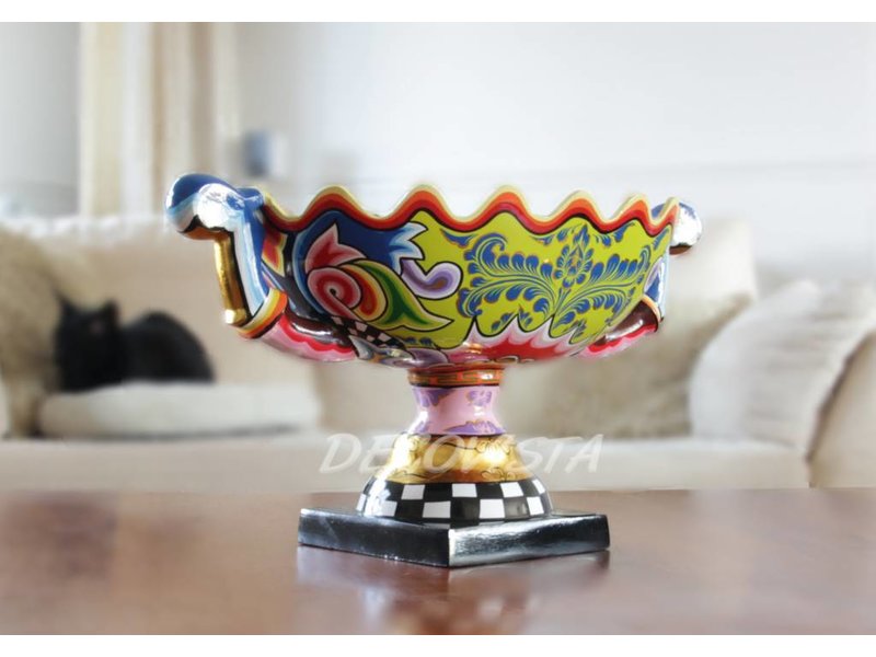 Toms Drag Large ornamental bowl with classic look