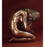 BodyTalk Nude sculpture sitting woman