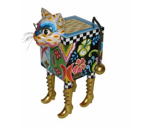 toms-drag-cat-statue-with-box- toms-drag-cat-statue-with-box-