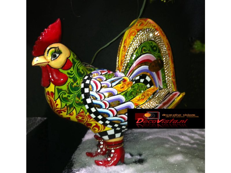 Toms Drag Colourful art sculpture of rooster Phil
