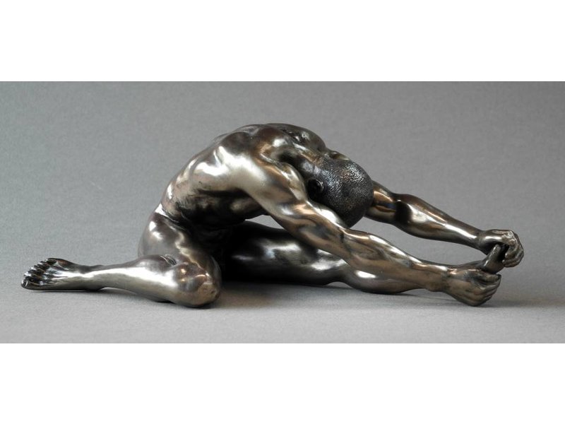 BodyTalk Bodybuilder sculpture, muscular male nude