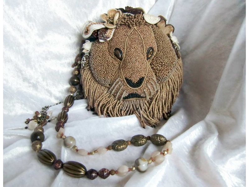 Mary Frances Hear me Roar - Designer-Abendtasche