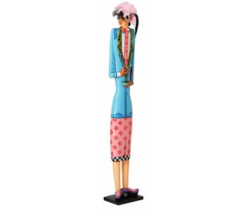 Toms Drag Ruth Statue - Merry Widow