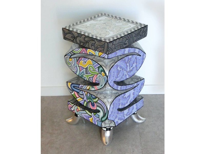 Toms Drag Column or Side table Mississippi Silver Line