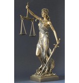 BodyTalk Lady Justice, Symbol der Gerechtigkeit