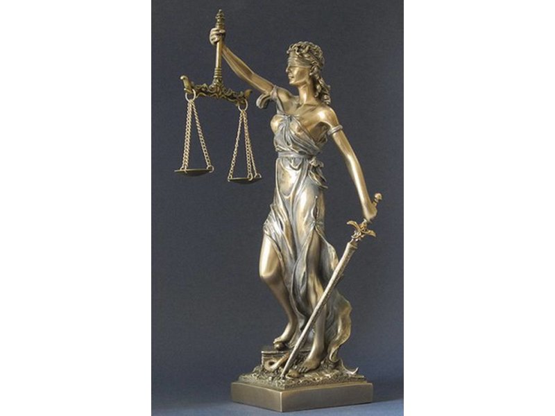 BodyTalk Lady Justice, Symbol der Gerechtigkeit