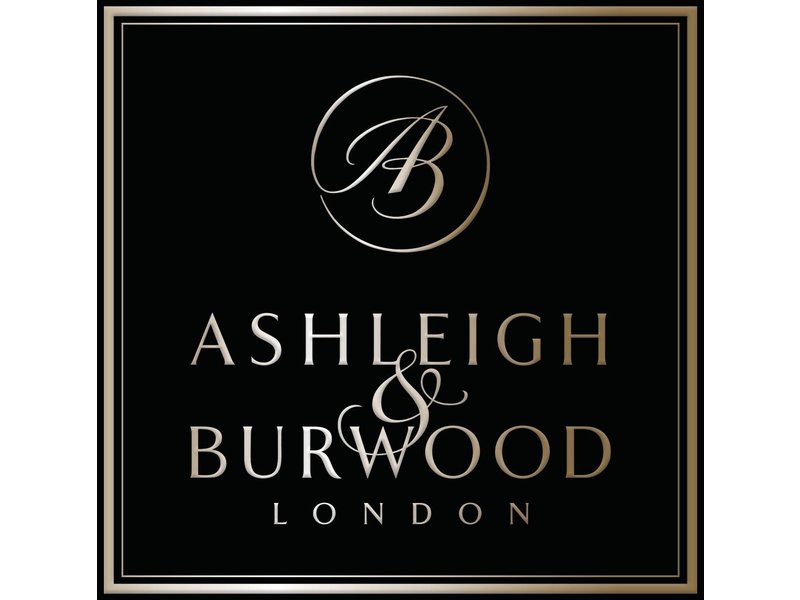 Ashleigh & Burwood Gift set with large fragrance lamp and flacon of oil