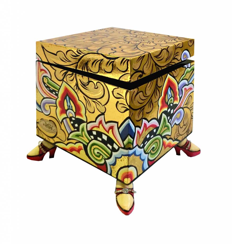 lus specificeren Roos Vierkante opbergdoos of kistje in goudkleur - DecoVista - kleurrijke  meubelen, wanddecoraties en glasobjecten