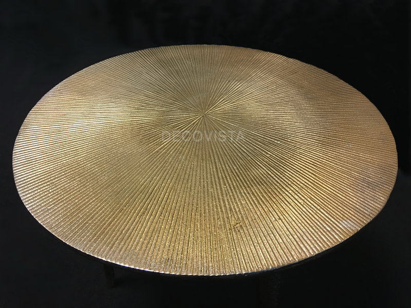 Colmore by Diga Round, metal table