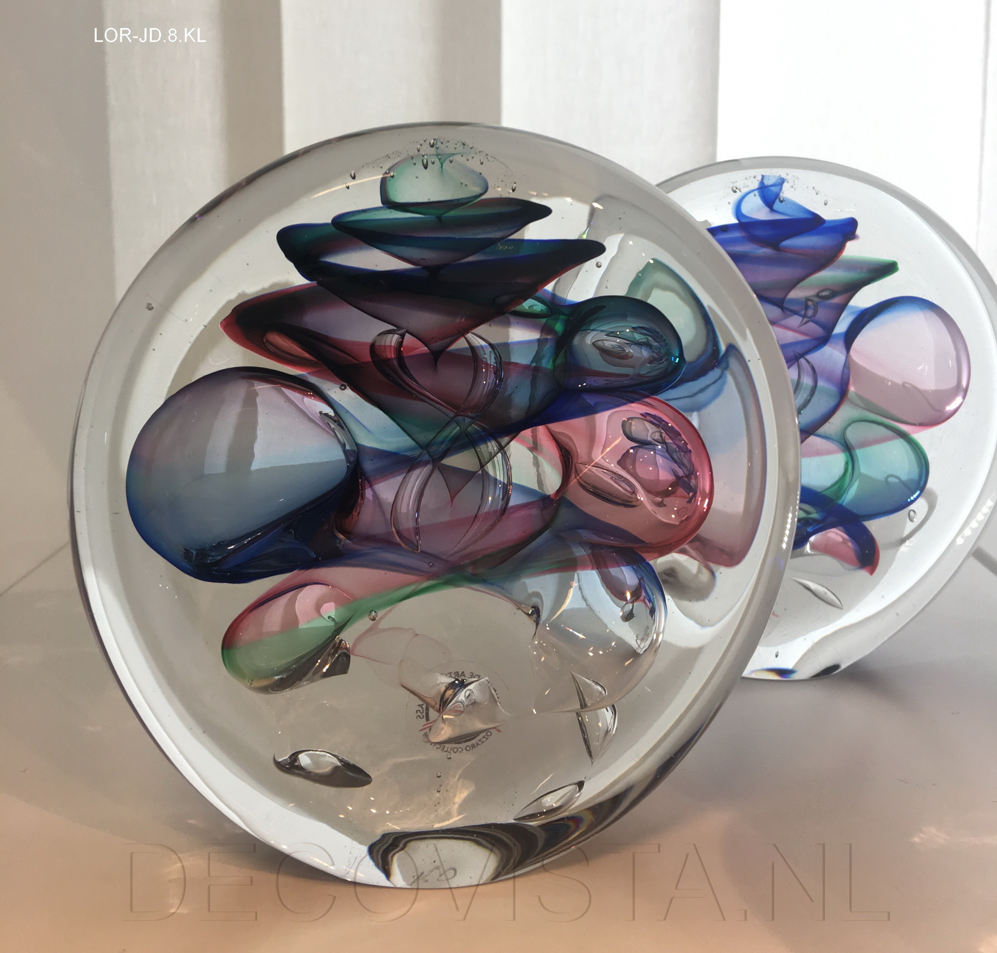 glass art object \