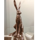 Frith Sitzender Hase, Hasenstatue von Paul Jenkins