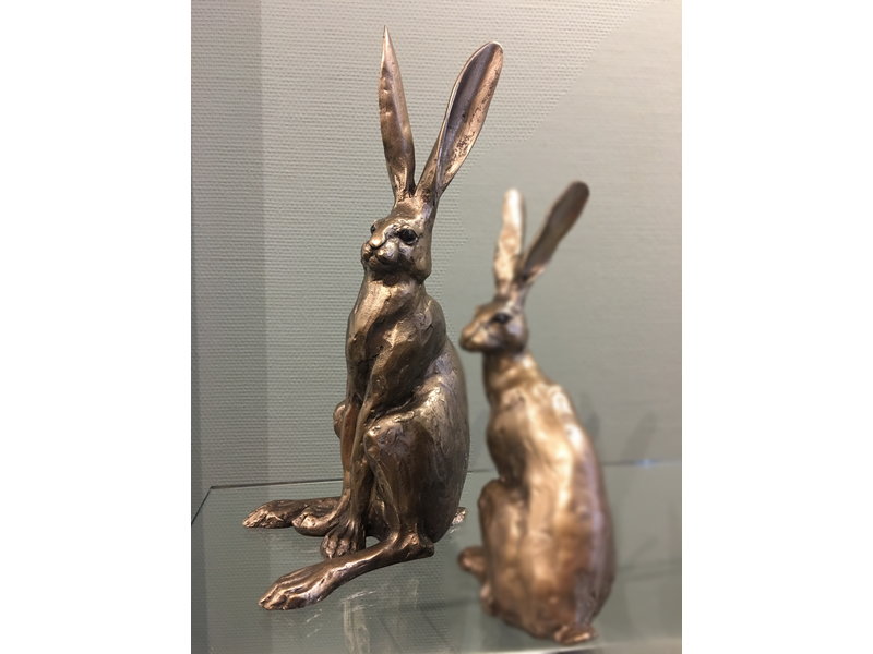 Frith Seated hare, hare statue