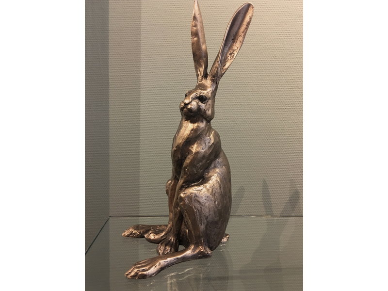 Frith Seated hare, hare statue