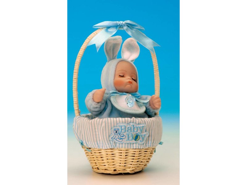 Musicboxworld Musicbox - Baby (boy) in a basket