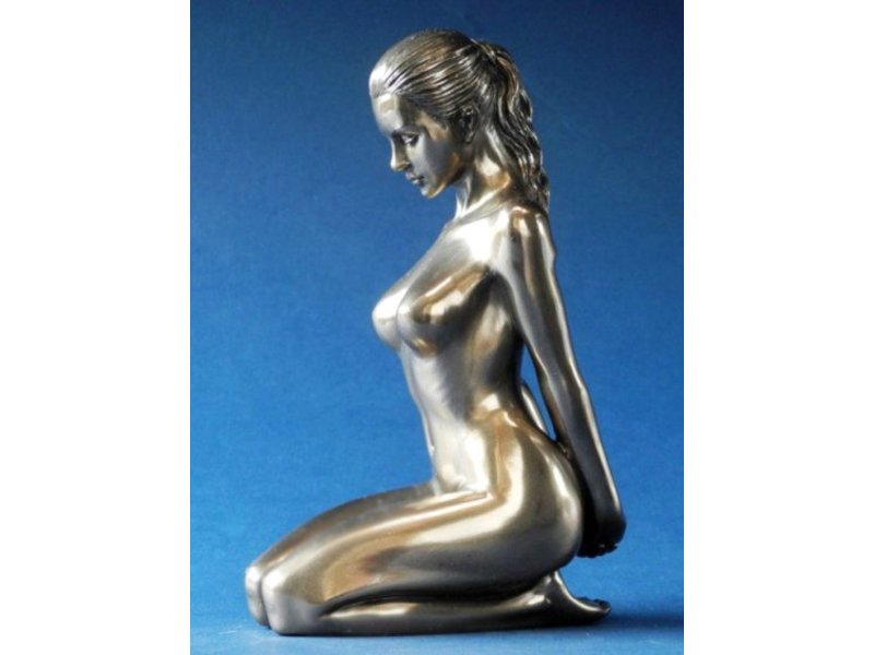 Nude Female Statue Kneeling with Hands-on Between Legs Naked