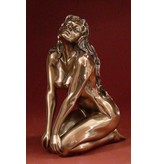 BodyTalk Naked woman sculpture in bronze - M