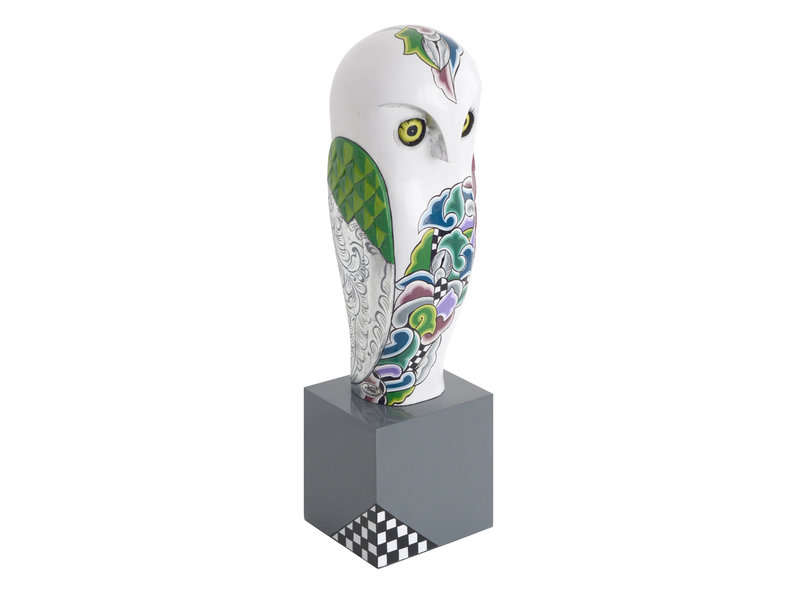 Toms Drag Snow owl on pedestal - 35 cm