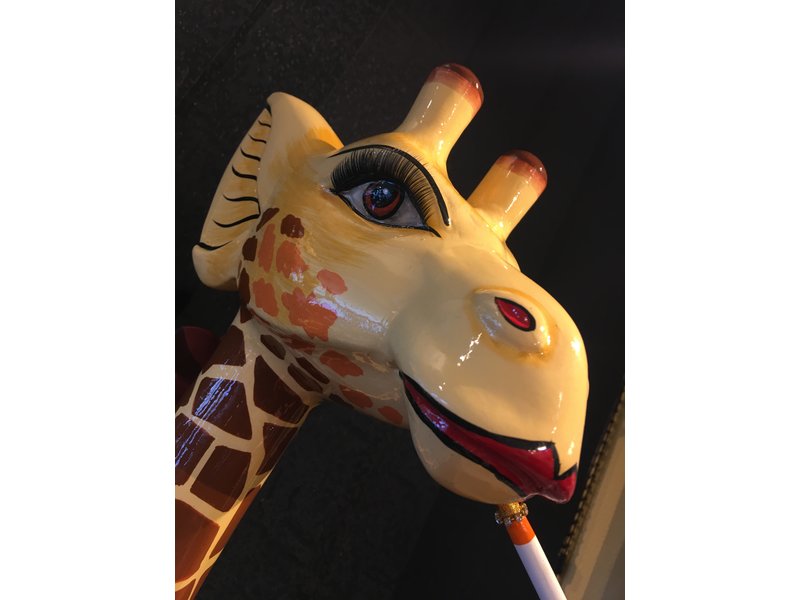 Toms Drag Groot gekleurd giraffenbeeld  196 cm