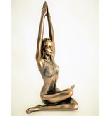 BodyTalk Estatuilla de yoga en oro rosa, postura Surya Namaskar, el saludo al sol