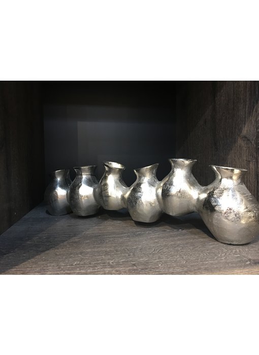 Colmore by Diga Vase row, aluminium