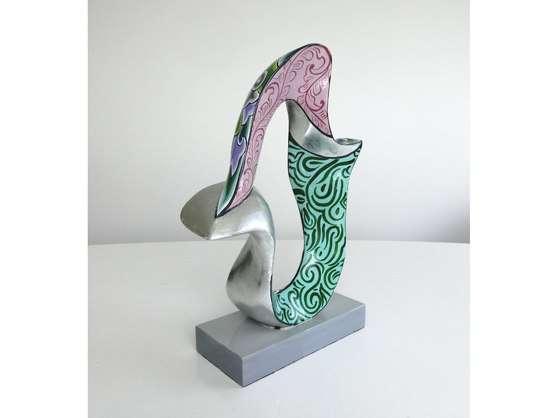 Toms Drag escultura Flow, la escultura abstracta Silver Line