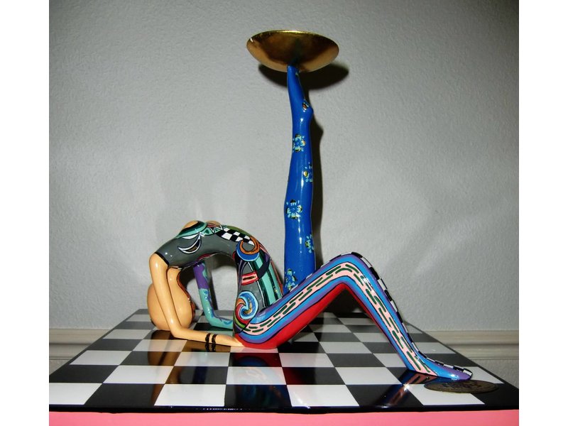 Toms Drag Acrobat - bridge position, candle holder