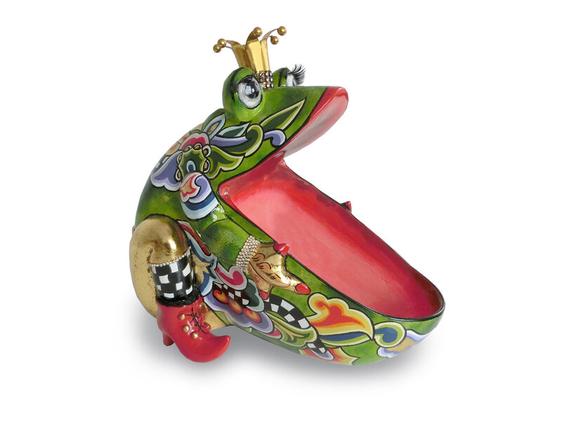 Toms Drag Frog bowl and fairytale prince