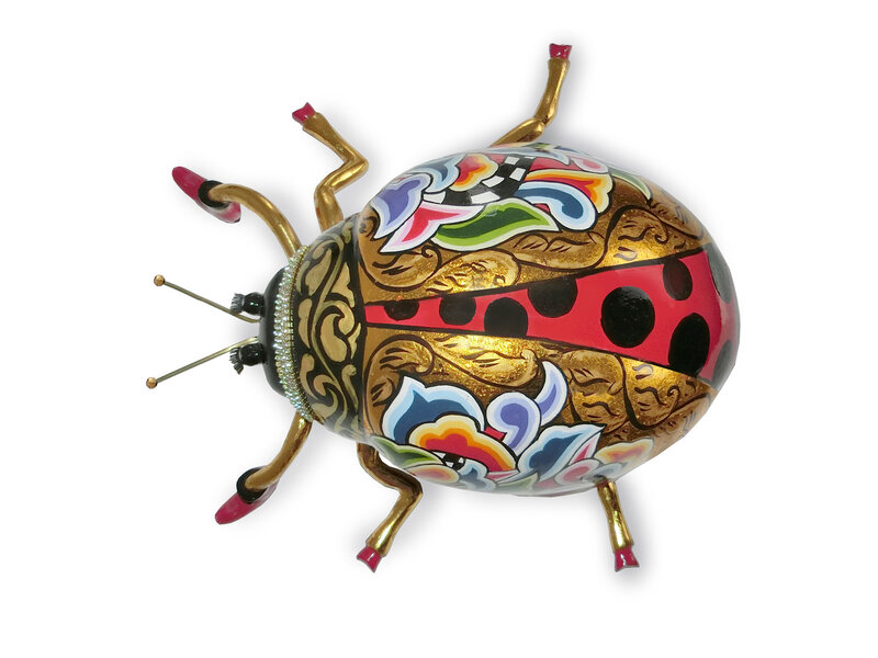 Toms Drag Ladybug with brass legs
