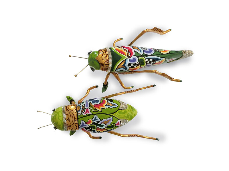 Toms Drag Grasshopper sculpture