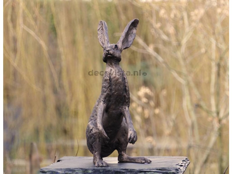 Frith Hare sculpture Thomas the Dorset hare