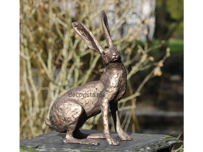 Frith Hare sculpture Tess, Dorset Hare