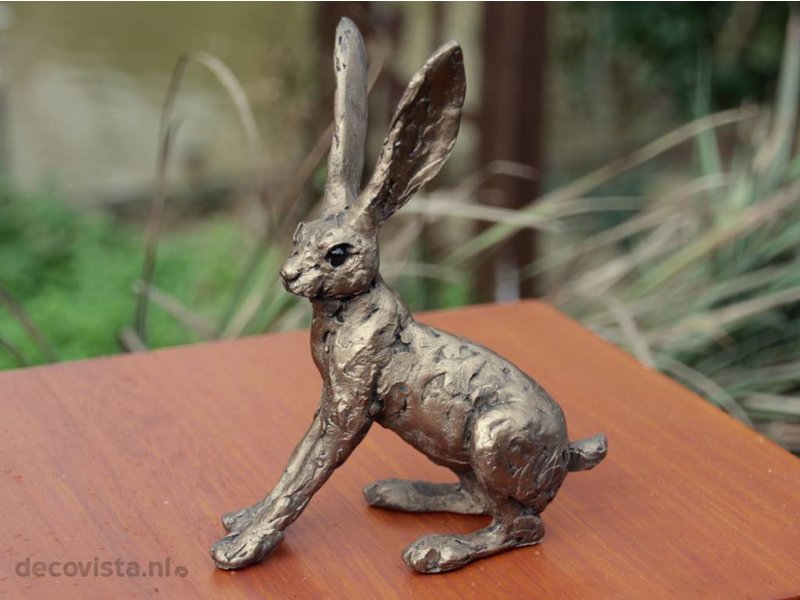 Frith Hare sculpture Ted, alerted