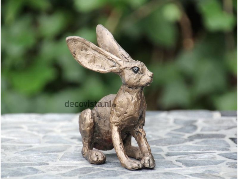 Frith Hare sculpture Tanya