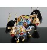 Toms Drag Cow statue Loretta