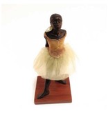 Mouseion De kleine danseres, replica ballerina Edgar Degas